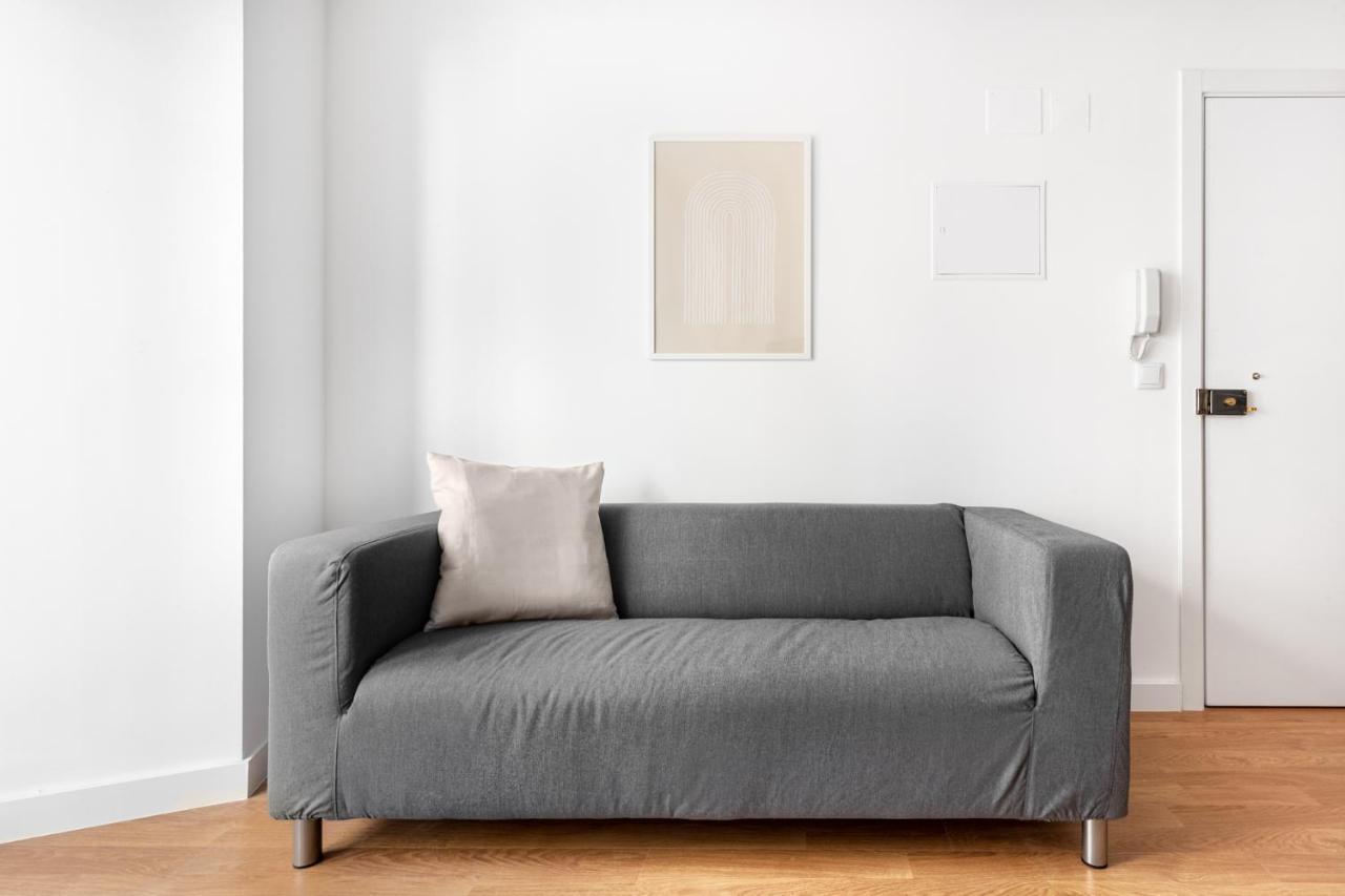 Altido Elegant Apartments Moments From Carmo Convent, In Bairro Alto Lissabon Buitenkant foto