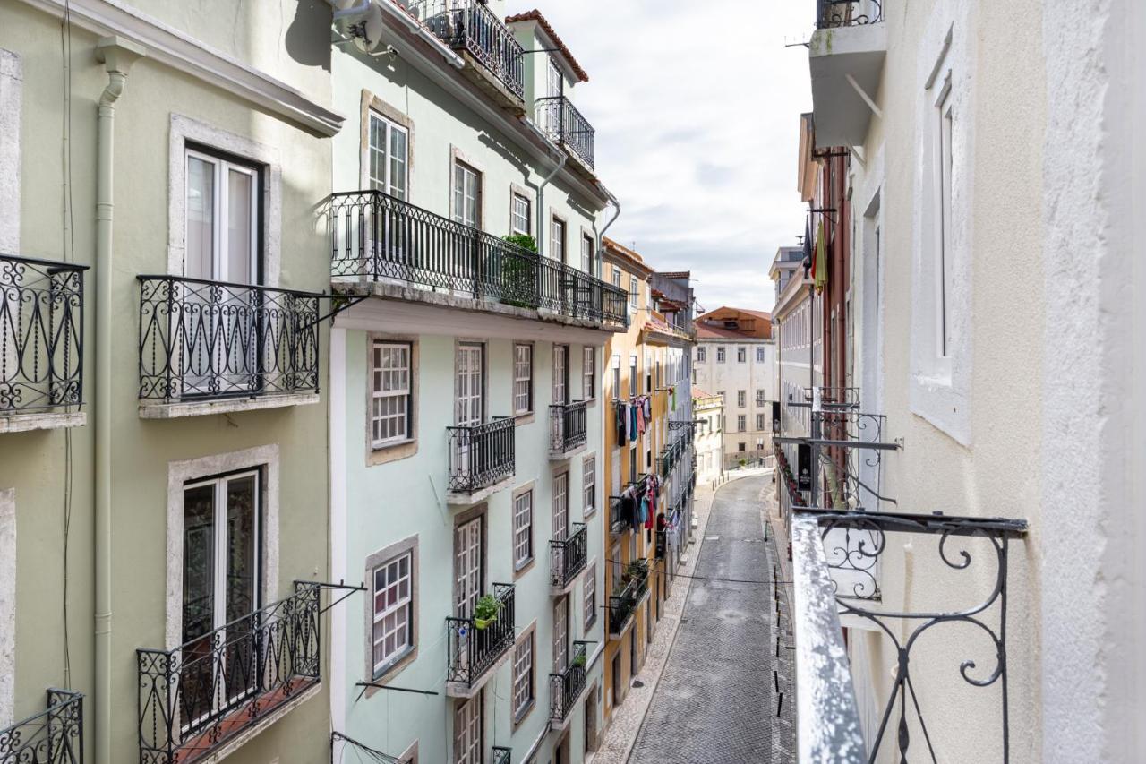 Altido Elegant Apartments Moments From Carmo Convent, In Bairro Alto Lissabon Buitenkant foto