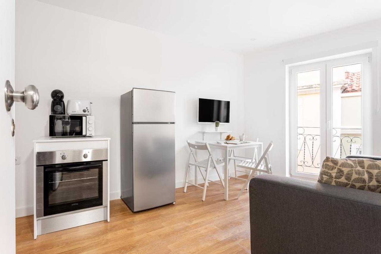 Altido Elegant Apartments Moments From Carmo Convent, In Bairro Alto Lissabon Buitenkant foto